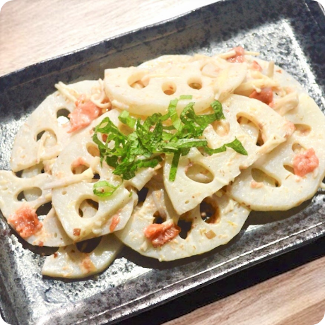 梅おかかでさっぱり！れんこんのマヨ和えの画像