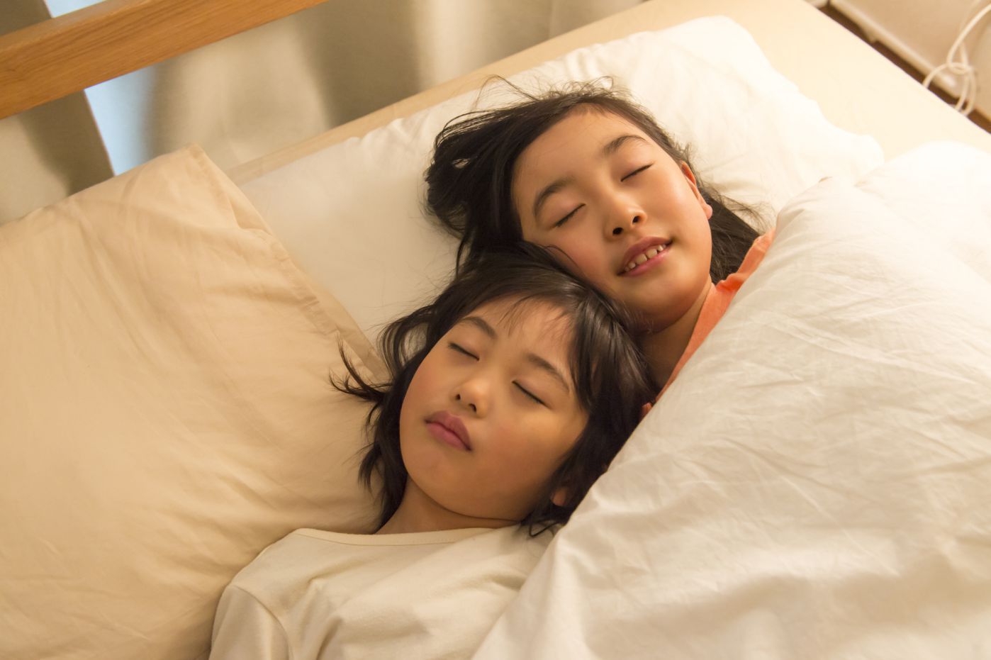 掛け布団を上手に選んで快適な眠りを！