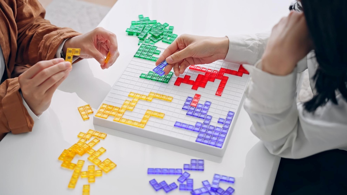 少人数で楽しめる人気ボードゲーム