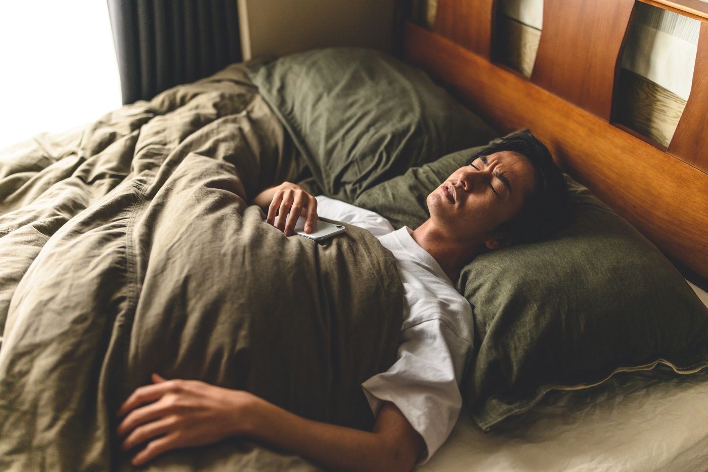 布団に熱がこもる原因と対策。快適に眠るための布団の選び方をご紹介