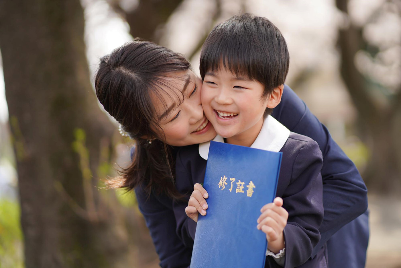 知っておきたい！卒業式の母親（ママ）の服装のマナーとトレンド